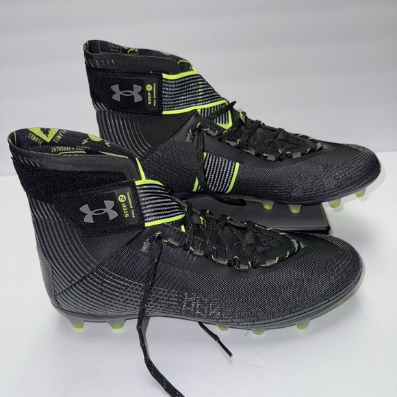 Under Armour UA Highlight MC 3023716-004 Mens Sz 12 Football Cleats Blk/Grey New - Picture 1 of 7